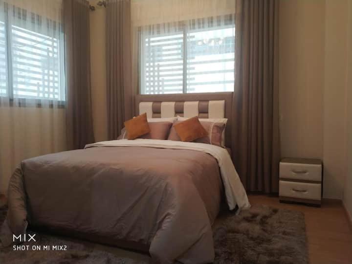 2 Bed Luxurious Apartment (Malabata Hills) Prime Location! image 4