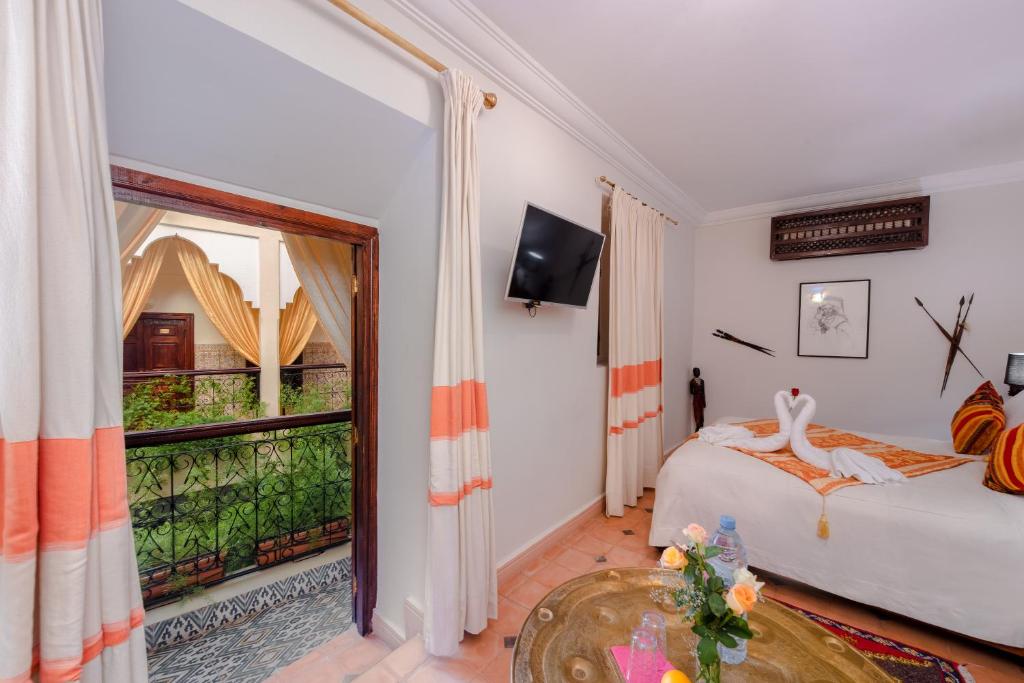 Abélia Riad image 3