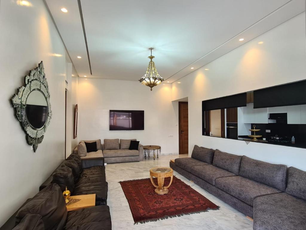 adorable appartement au centre ville casa-Anfa-city image 1