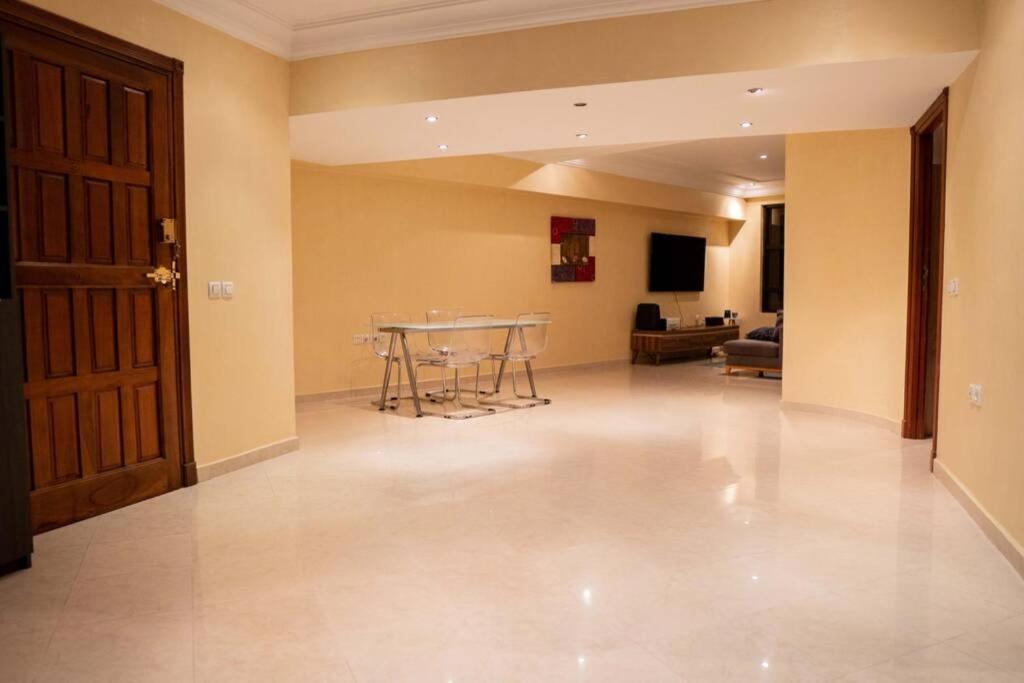 AMAZING 2 Bedrooms apartment with 360 SEA VIEW image 4