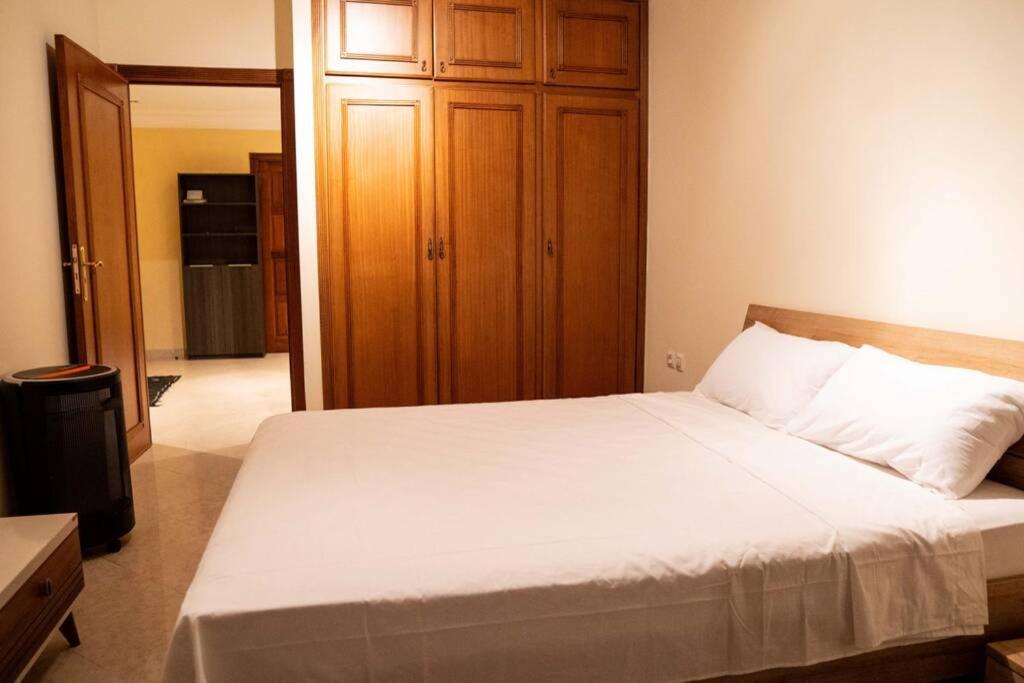 AMAZING 2 Bedrooms apartment with 360 SEA VIEW image 7