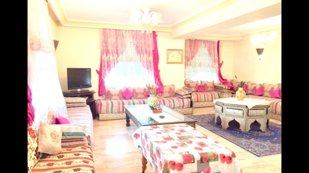 Apartment with 2 bedrooms in Casablanca 2 km from the beach
