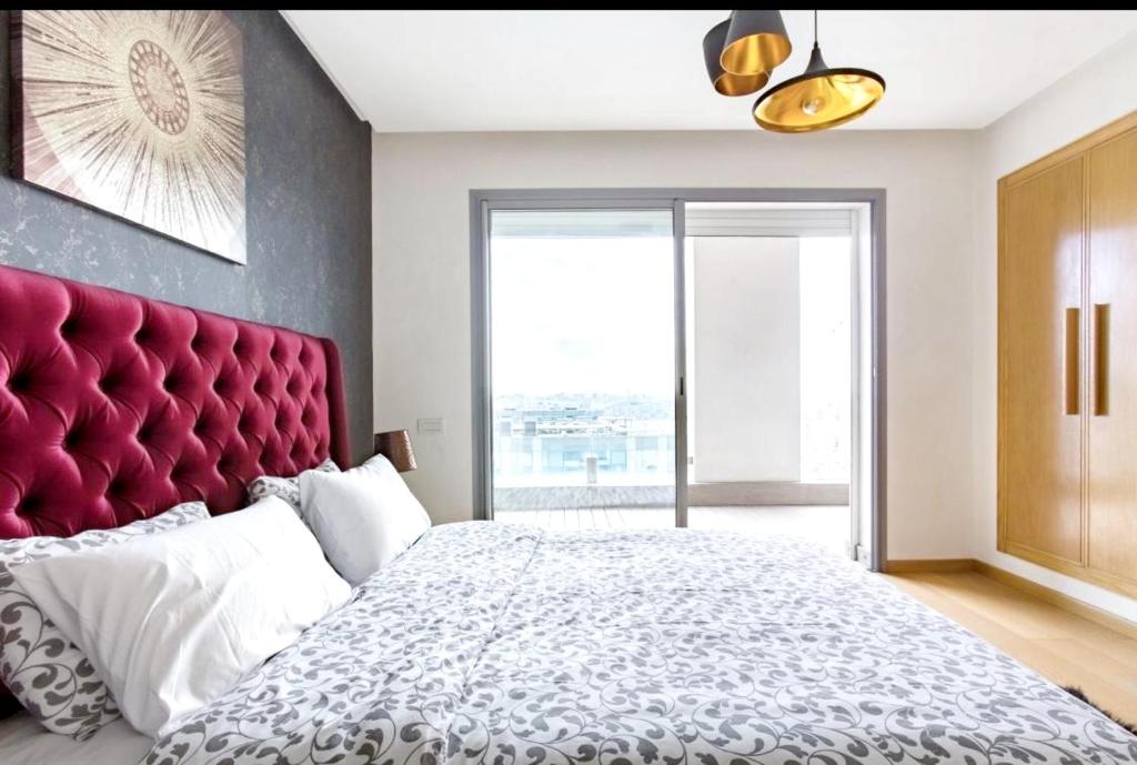 Apartment with 2 bedrooms in Casablanca with wonderful sea view balcony and WiFi