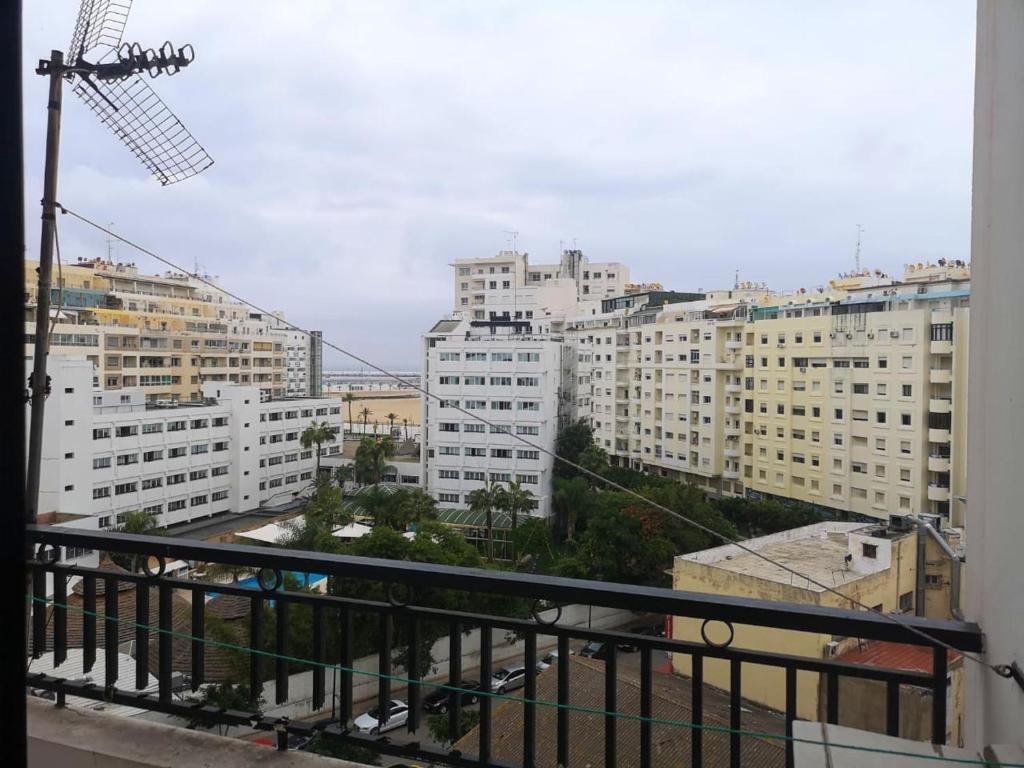 Apartment with 2 bedrooms in Tangier with wonderful sea view and balcony