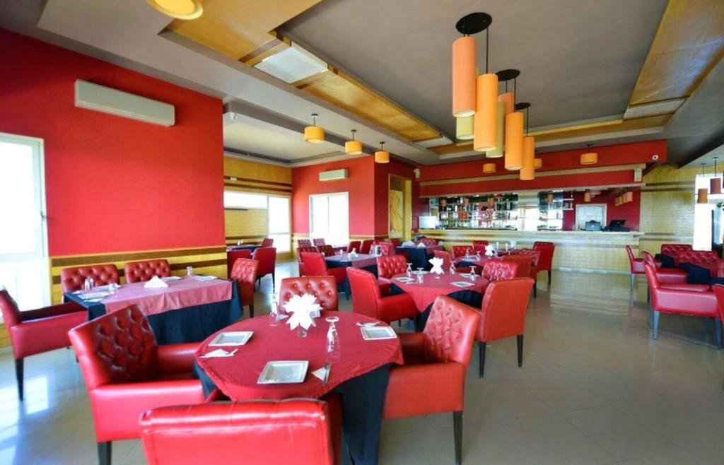 Apartment with one bedroom in Assilah with wonderful sea view shared pool and furnished garden 100 m from the beach image 5