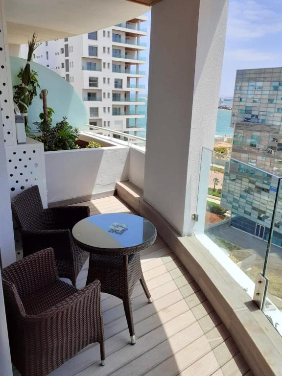 Apartment with one bedroom in Casablanca with wonderful sea view enclosed garden and WiFi 2 km from the beach