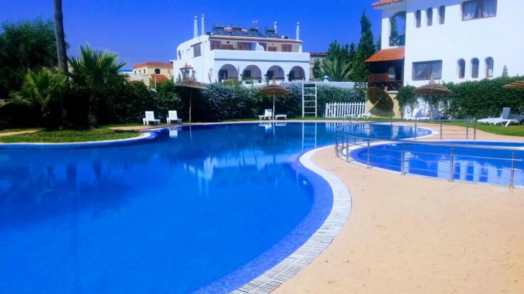 Apartment with one bedroom in Martil with wonderful sea view shared pool and balcony