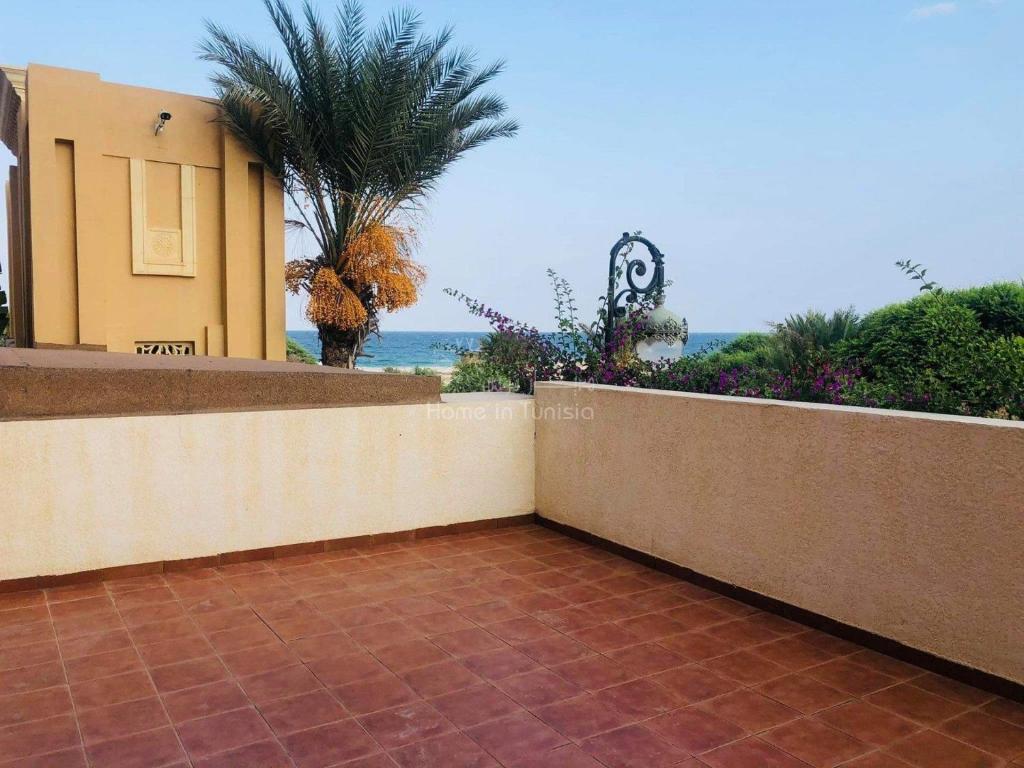 Appartement de charme a folla image 0