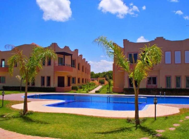 Appartement Duplex avec piscine à louer Residence riad sidi bouzid