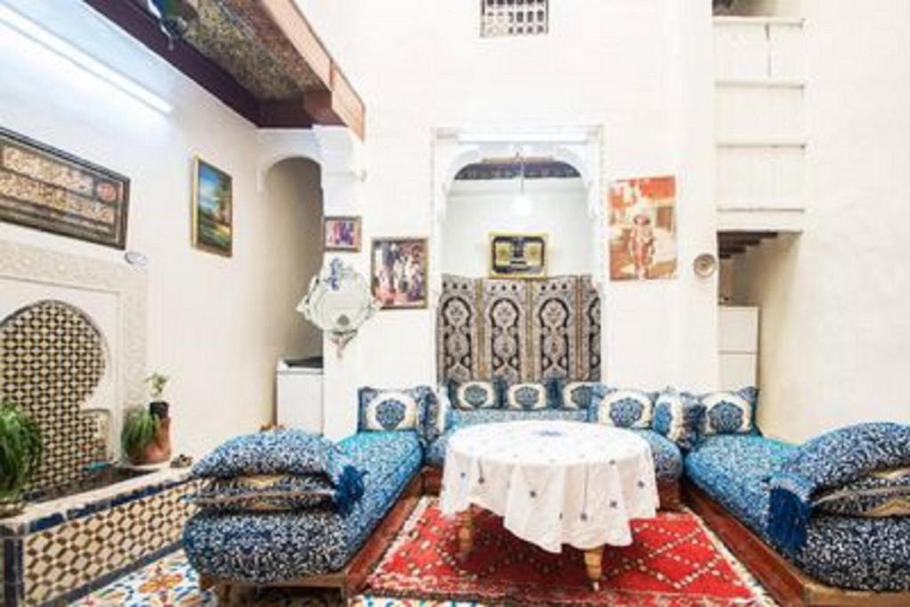 Cosy room for 2 to 8 peoples Inside Medina Fes El Bali image 8