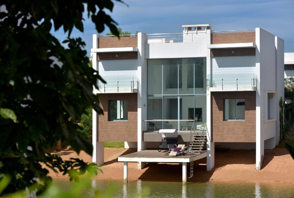 Eden Island Villa - Bouznika image 6