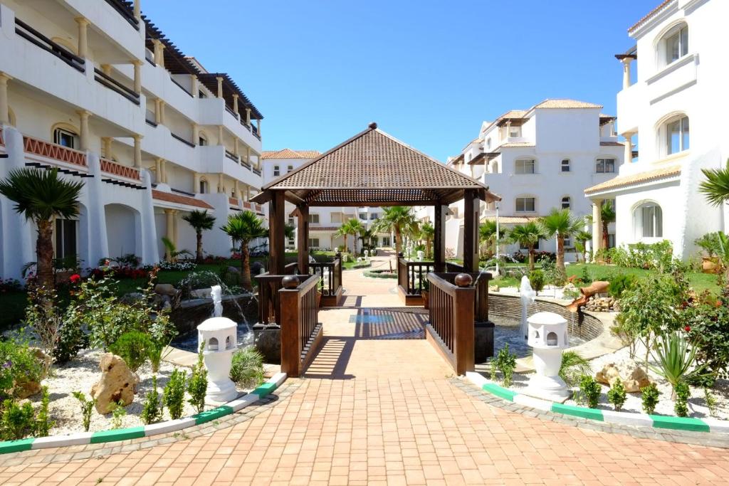 Garden Beach Sidi Rahal image 1