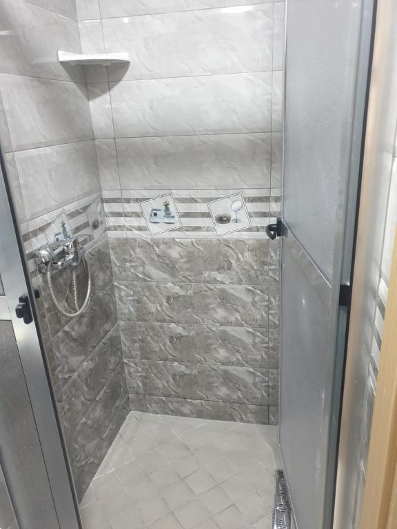 Hay bab sebta fnideq image 1