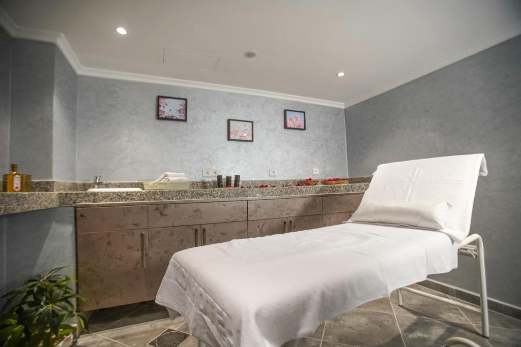 Hotel Tildi Hotel & Spa image 1