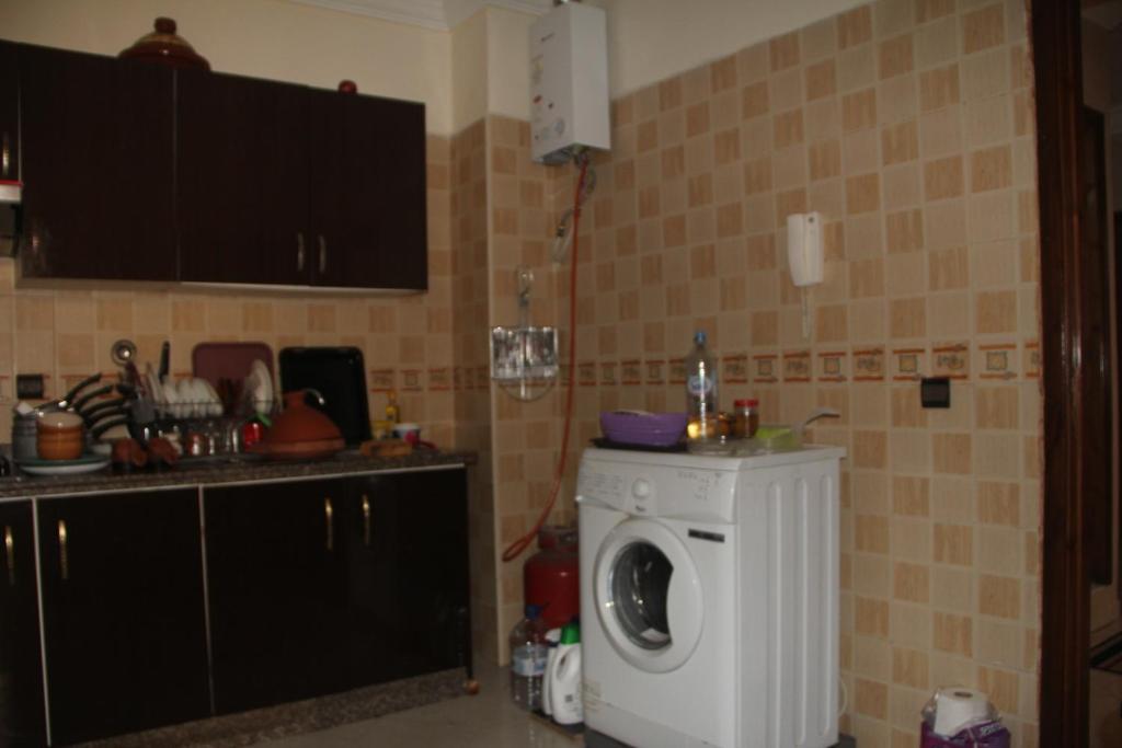 Joli Appartement Meublé & Bon Prix image 2