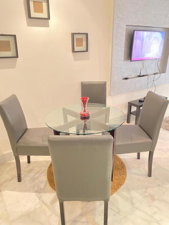 Luxury studio meublé a Casablanca image 9