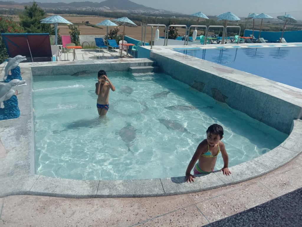 Maliana Star image 4