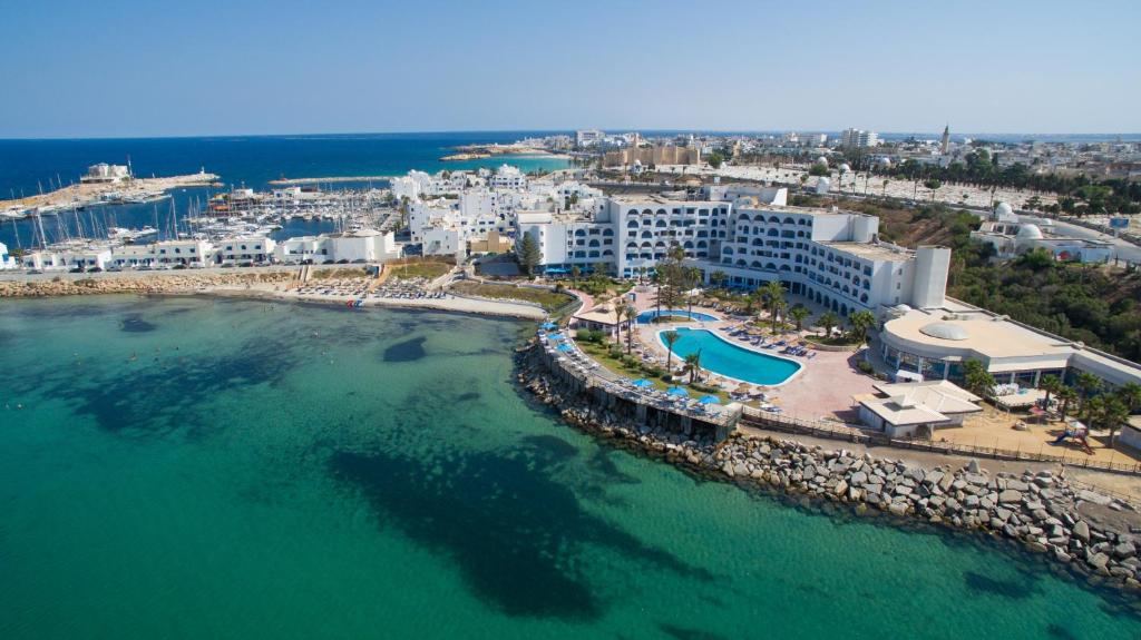 Regency Hotel & Spa image 4
