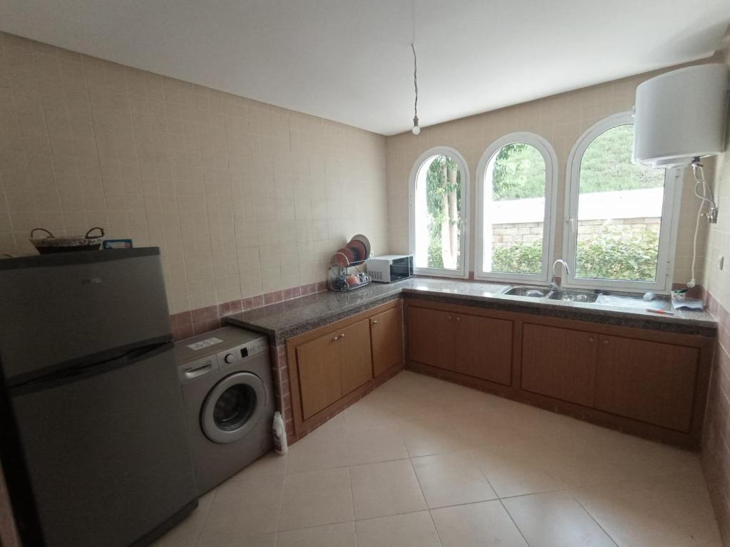 Résidence Neuve avec Piscine - M’diq image 9