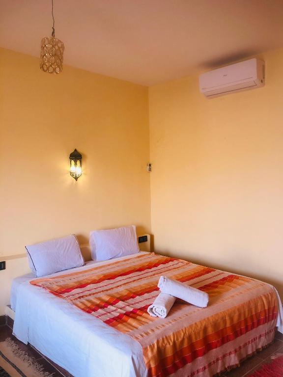 Riad Hotel Les Flamants image 0