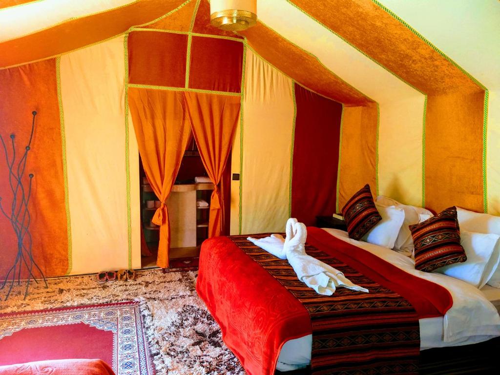 Sahara Desert Camps image 2