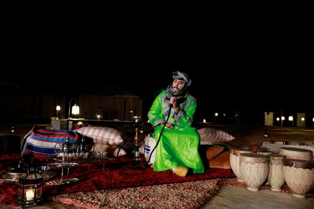 Sahara Luxury Camp image 6
