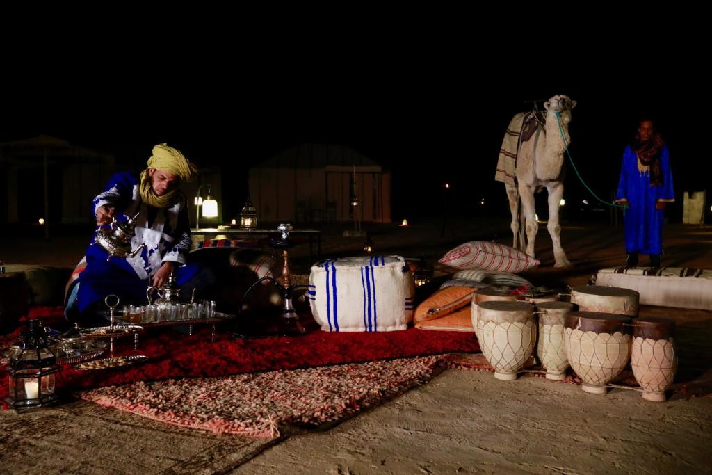 Sahara Luxury Camp image 7