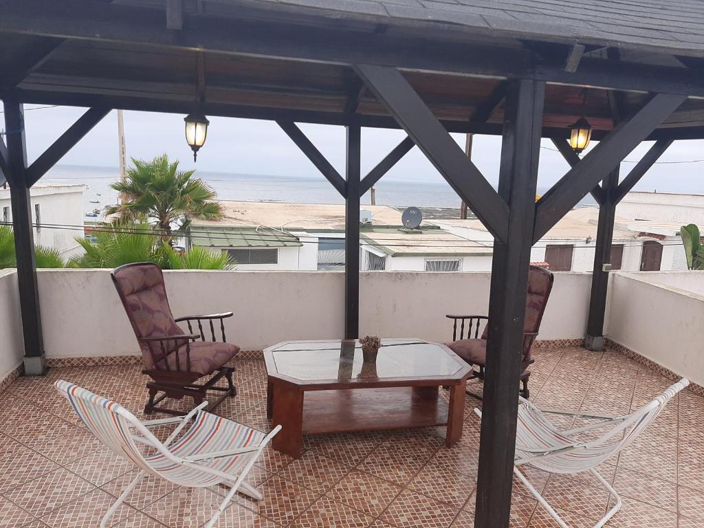 villa vue sur mer image 8