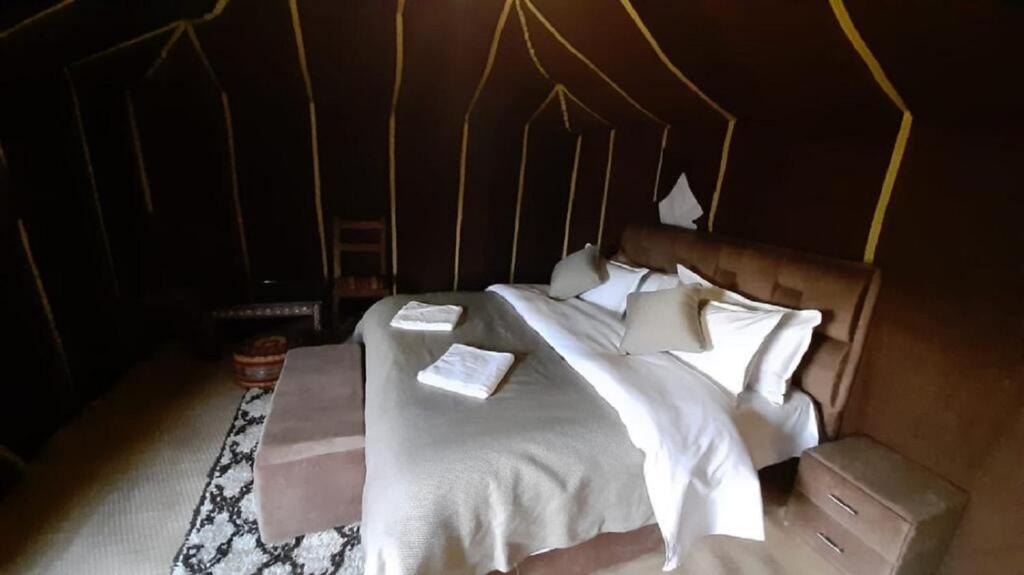 Zahra Luxury Desert Camp image 8